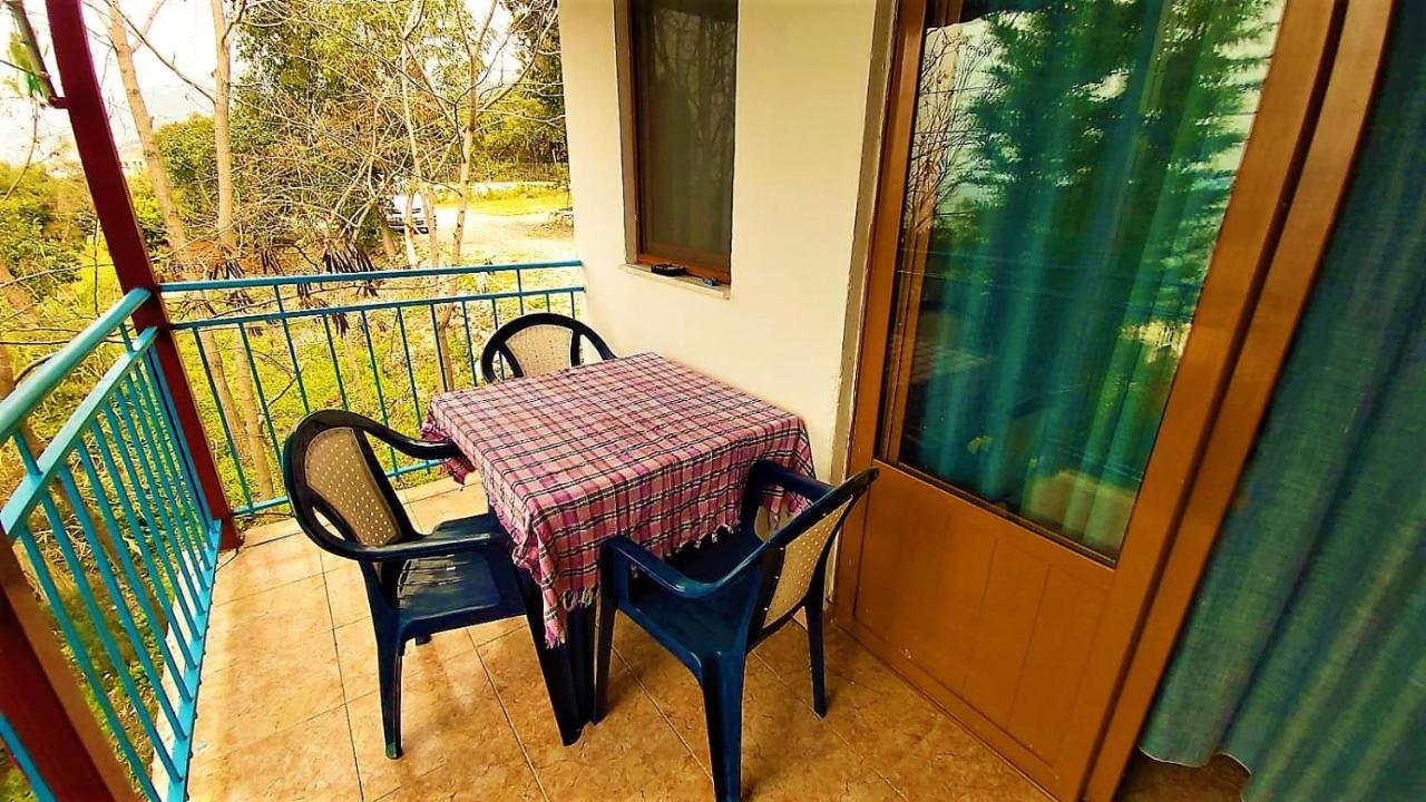 Ramo'S Cozy Beachside Haven With Panoramic Views - 1St Vlorë 外观 照片