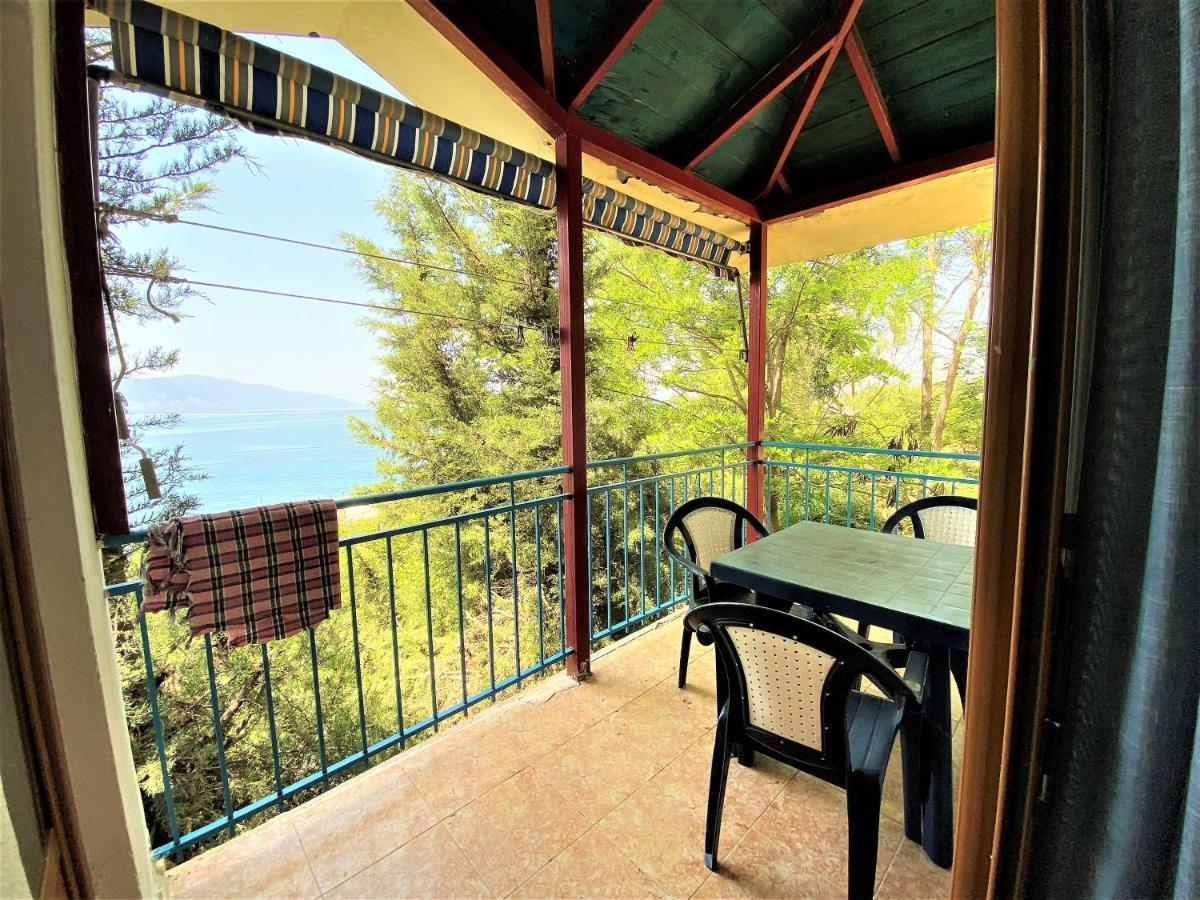Ramo'S Cozy Beachside Haven With Panoramic Views - 1St Vlorë 外观 照片