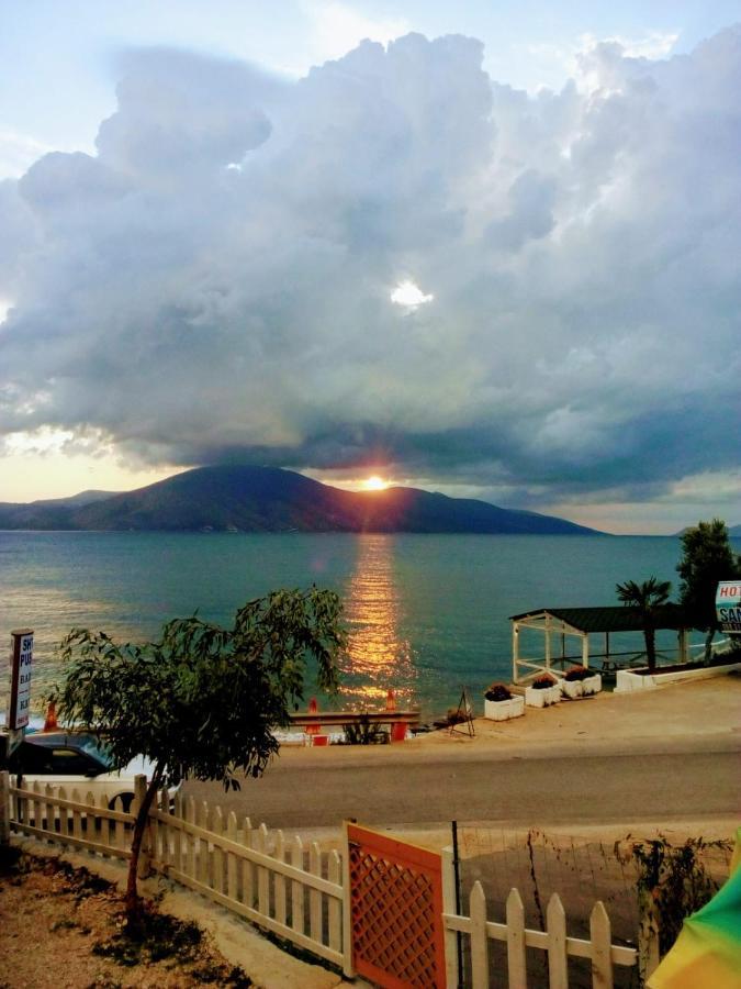 Ramo'S Cozy Beachside Haven With Panoramic Views - 1St Vlorë 外观 照片